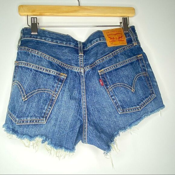 Levi 501 shorts 26 - Picture 4 of 7